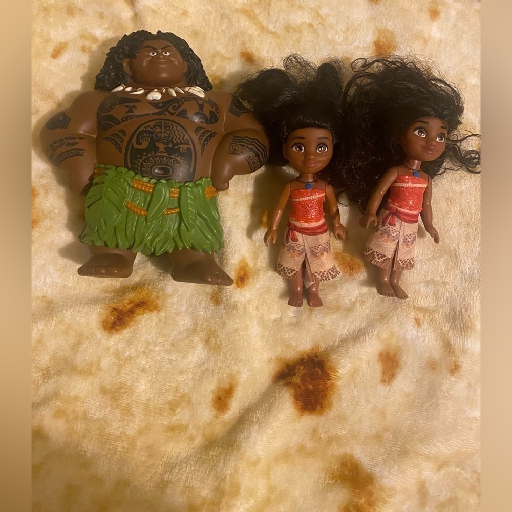 Disney Moana and Maui Action Figure Set